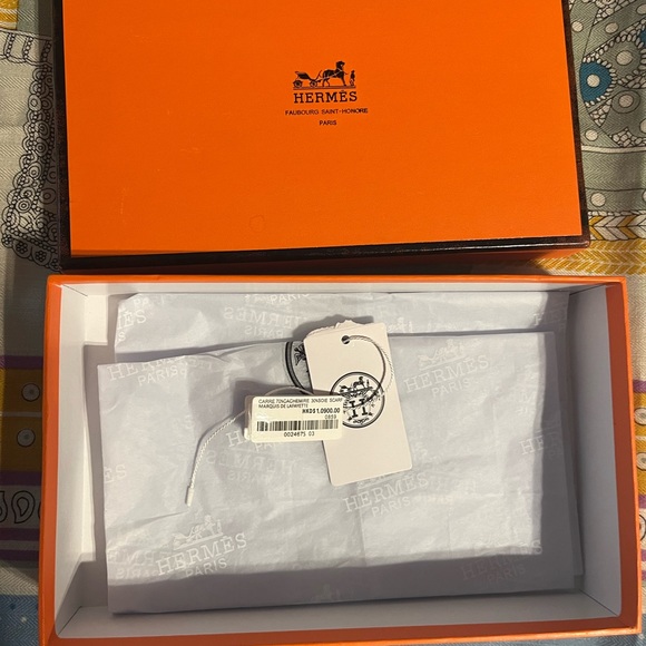 HERMES Carre 90 Story Blue Glacier Pink Multicolor Scarf Muffler H003875S Women' - Picture 3 of 4